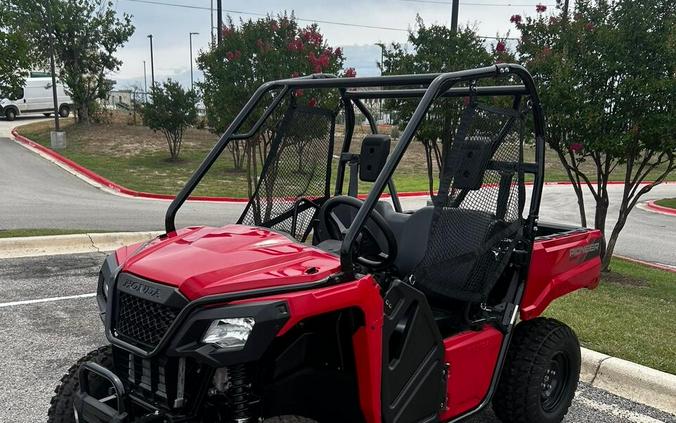 2025 Honda Pioneer 520 Base