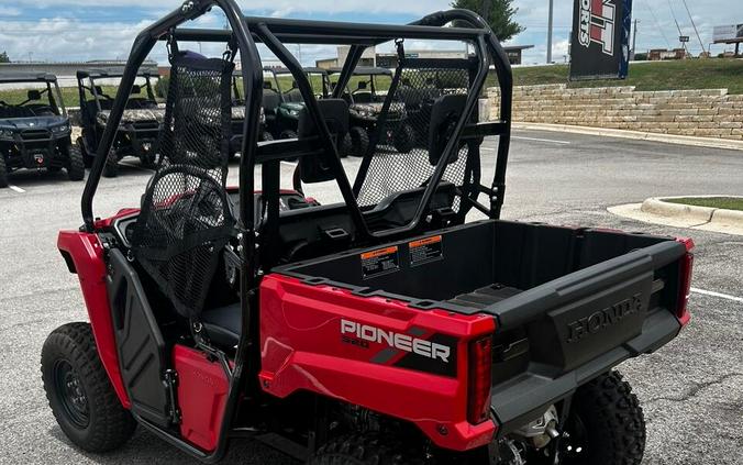 2025 Honda Pioneer 520 Base