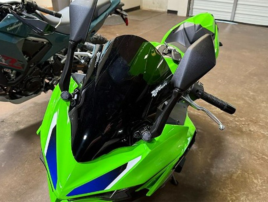 2026 Kawasaki Ninja® 500 SE ABS
