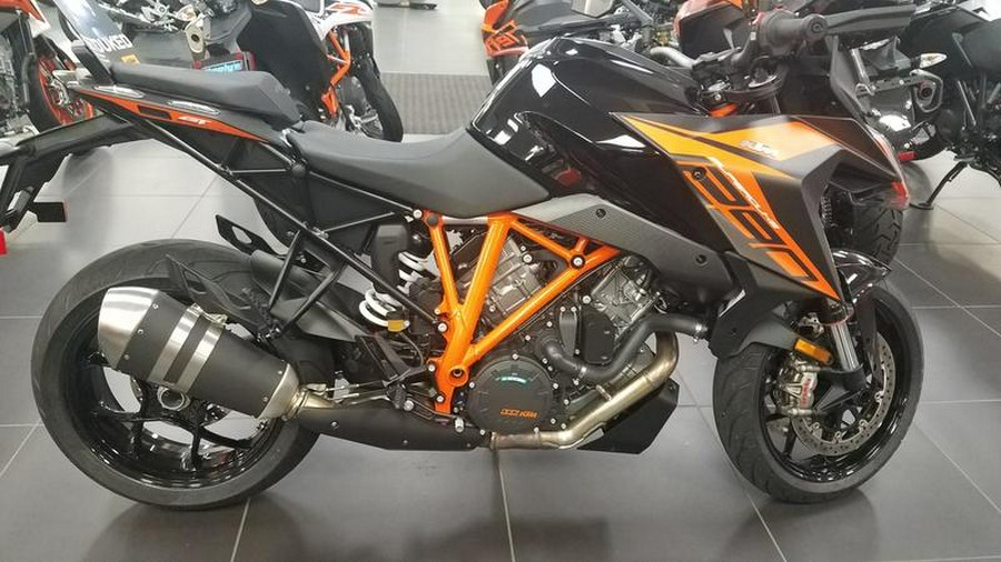 2020 KTM 1290 Super Duke GT