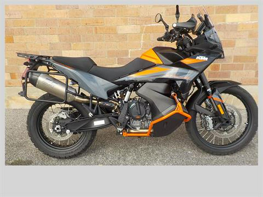 2023 KTM 890 Adventure R