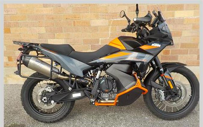 2023 KTM 890 Adventure R