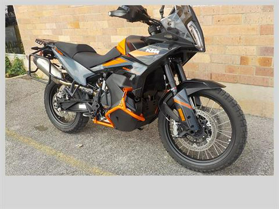 2023 KTM 890 Adventure R