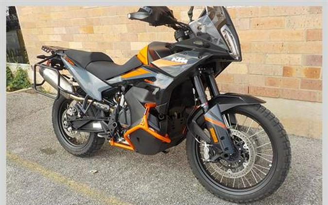 2023 KTM 890 Adventure R