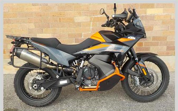 2023 KTM 890 Adventure R