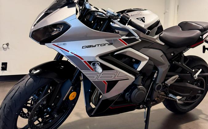 2026 Triumph DAYTONA 660