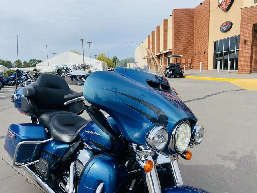 2014 Harley-Davidson Electra Glide Ultra Limited FLHTK