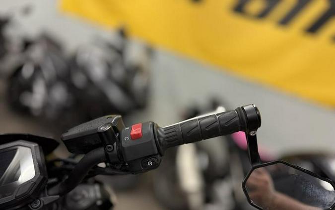 2023 Kawasaki Z900 ABS Metallic Black/Graphite Gray/Flat Black