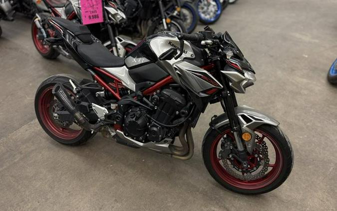 2023 Kawasaki Z900 ABS Metallic Black/Graphite Gray/Flat Black