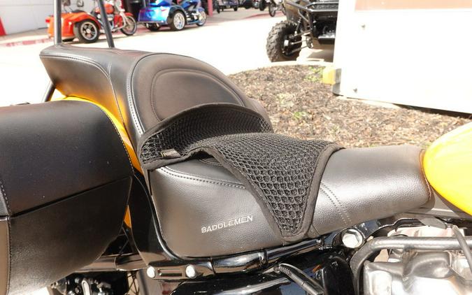 2025 Harley-Davidson Softail® Street Bob®