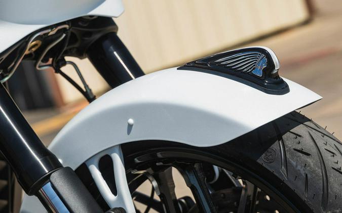 2025 Indian Chieftain Powerplus Dark Horse 112 W/Powerband