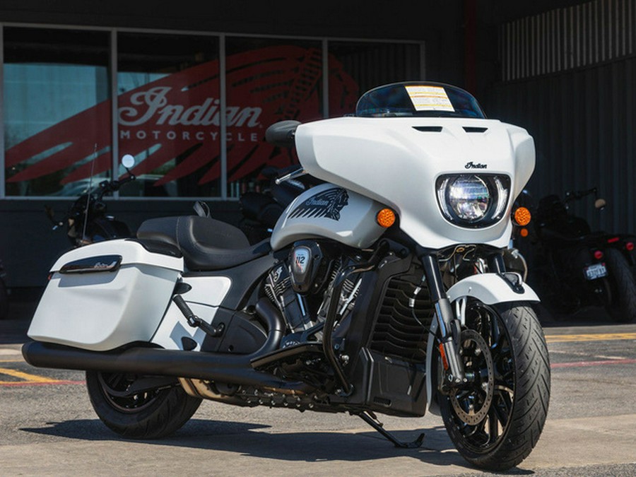 2025 Indian Chieftain Powerplus Dark Horse 112 W/Powerband