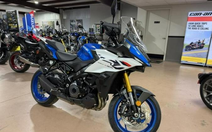 2026 Suzuki GSX-S1000GX+