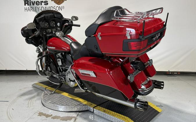 2011 Harley-Davidson® Electra Glide® Ultra Limited Merlot Sunglo/Cherry Red Sunglo