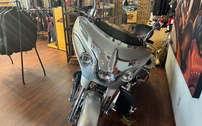 2018 Indian Motorcycle® Chieftain® Base