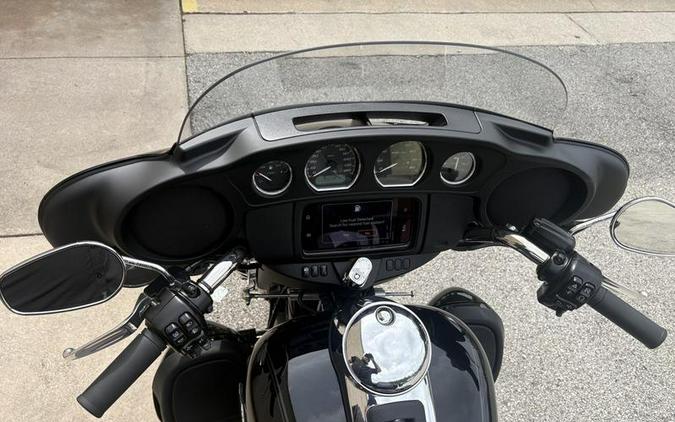2022 Harley-Davidson® FLHTCUTG - Tri Glide® Ultra
