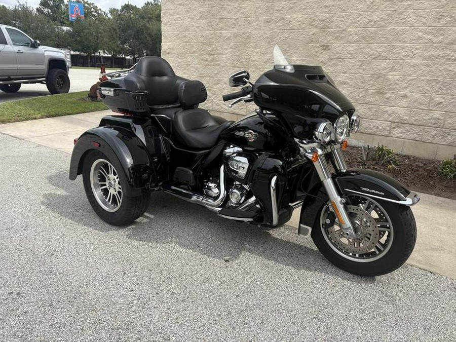 2022 Harley-Davidson® FLHTCUTG - Tri Glide® Ultra