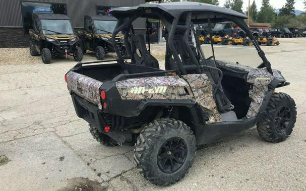 2015 Can-Am® Commander™ XT™ 1000