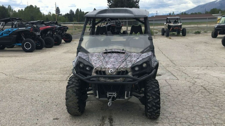 2015 Can-Am® Commander™ XT™ 1000