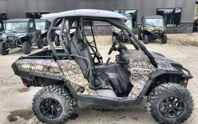 2015 Can-Am® Commander™ XT™ 1000