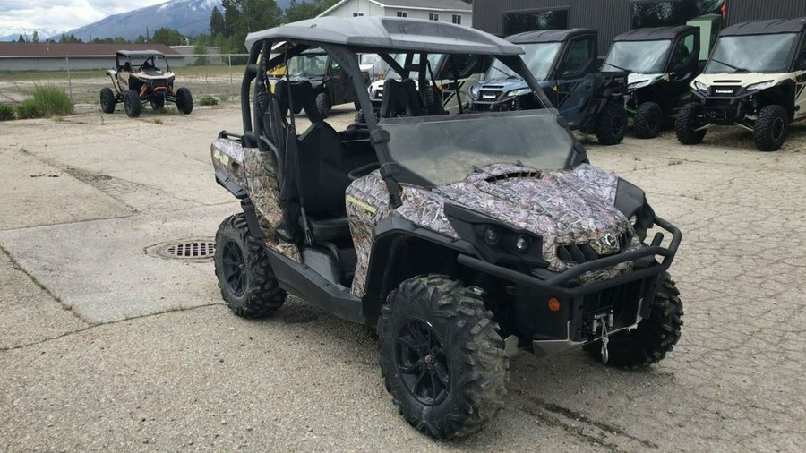 2015 Can-Am® Commander™ XT™ 1000