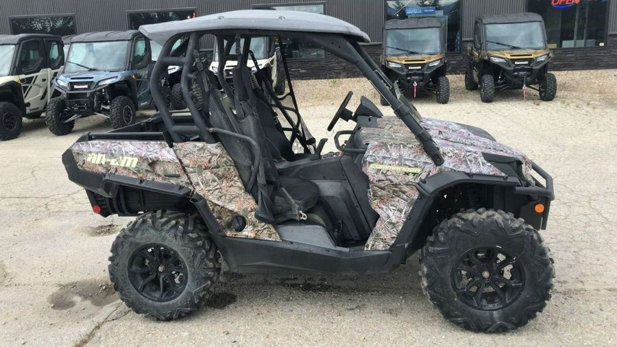 2015 Can-Am® Commander™ XT™ 1000