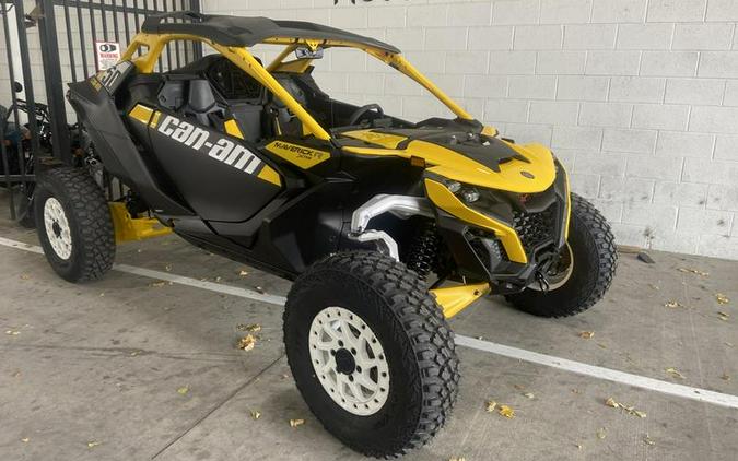 2024 Can-Am® Maverick R X RS Carbon Black & Neo Yellow