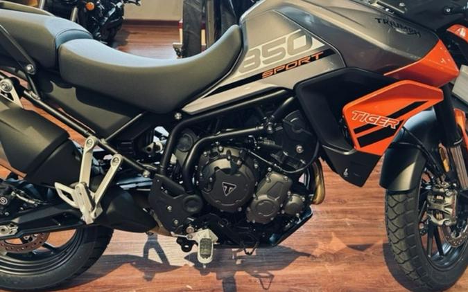 2023 Triumph Tiger 850 Sport Graphite/Baja Orange