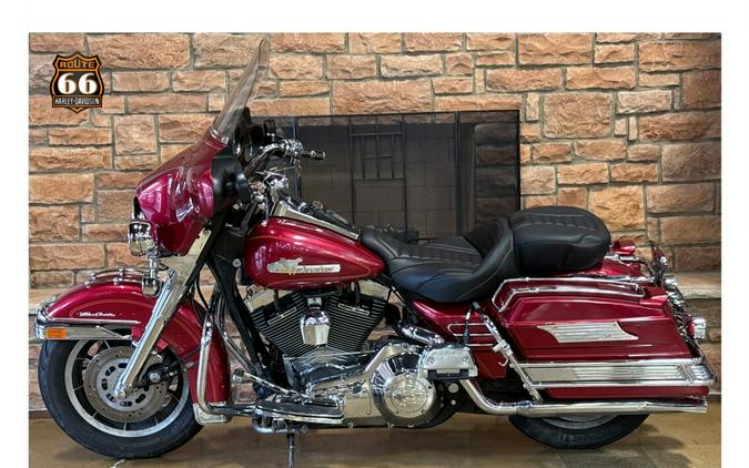 1999 Harley-Davidson® Ultra Classic Electra Glide LAZER RED PEARL W/STRIPE