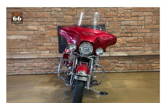 1999 Harley-Davidson® Ultra Classic Electra Glide LAZER RED PEARL W/STRIPE