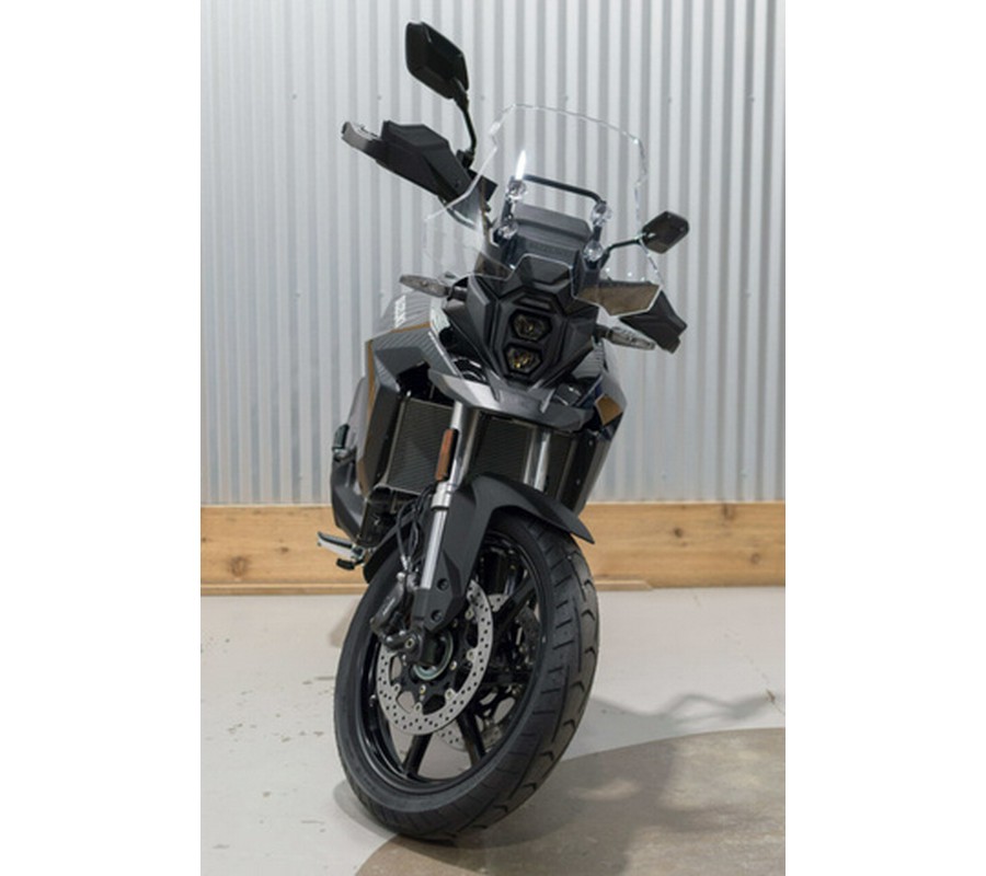 2024 Suzuki V-Strom 800