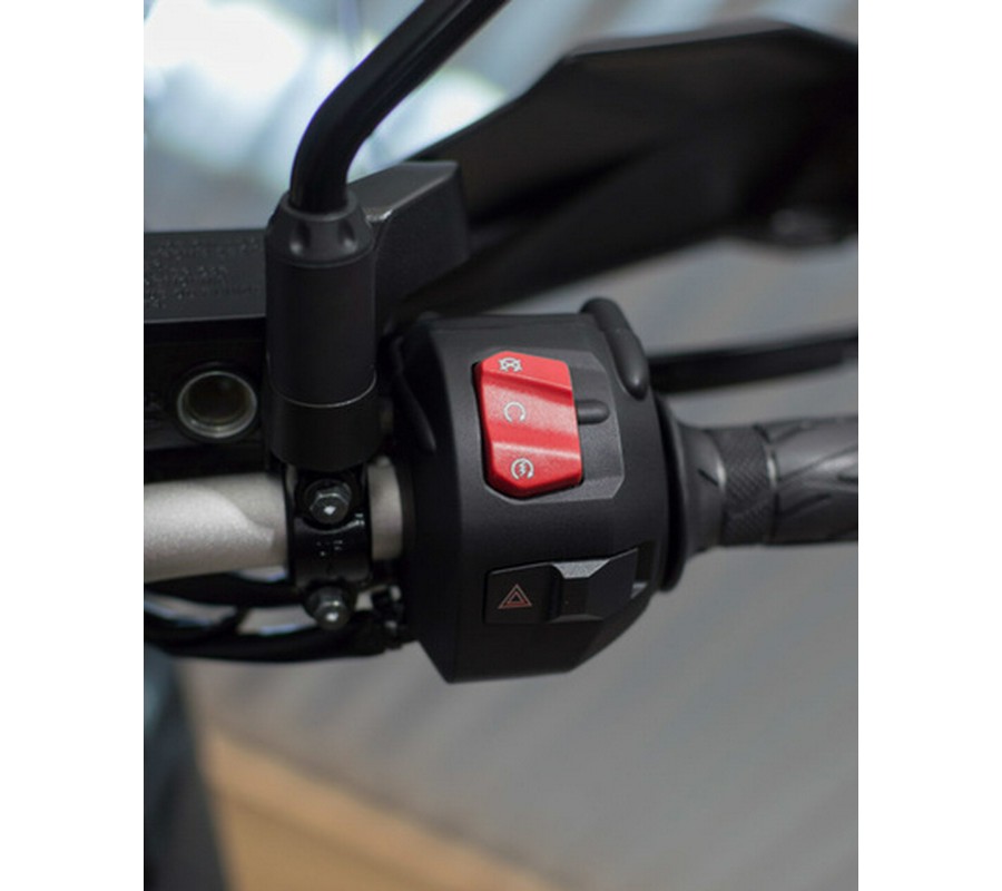 2024 Suzuki V-Strom 800