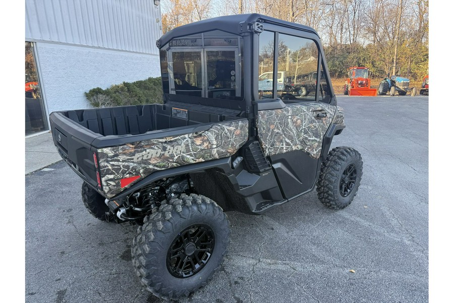 2026 Can-Am DEFENDER LIMITED CAB HD11