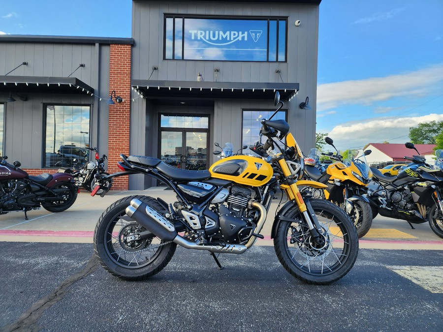 2026 Triumph Scrambler 400 XC