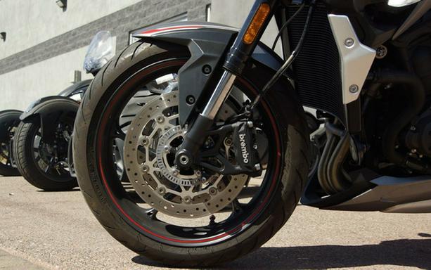 2022 Triumph Street Triple R Low Matte Silver Ice