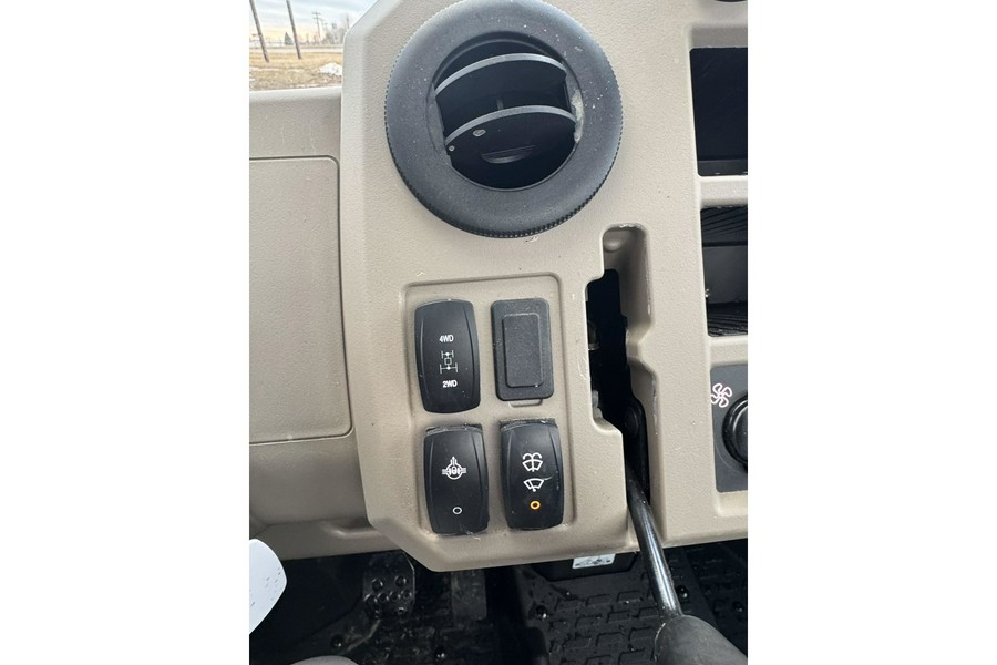 2024 GATOR XUV 835R - John Deere