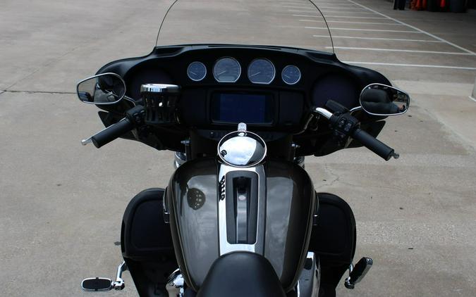 2020 Harley-Davidson® FLHTCUTG - Tri Glide® Ultra