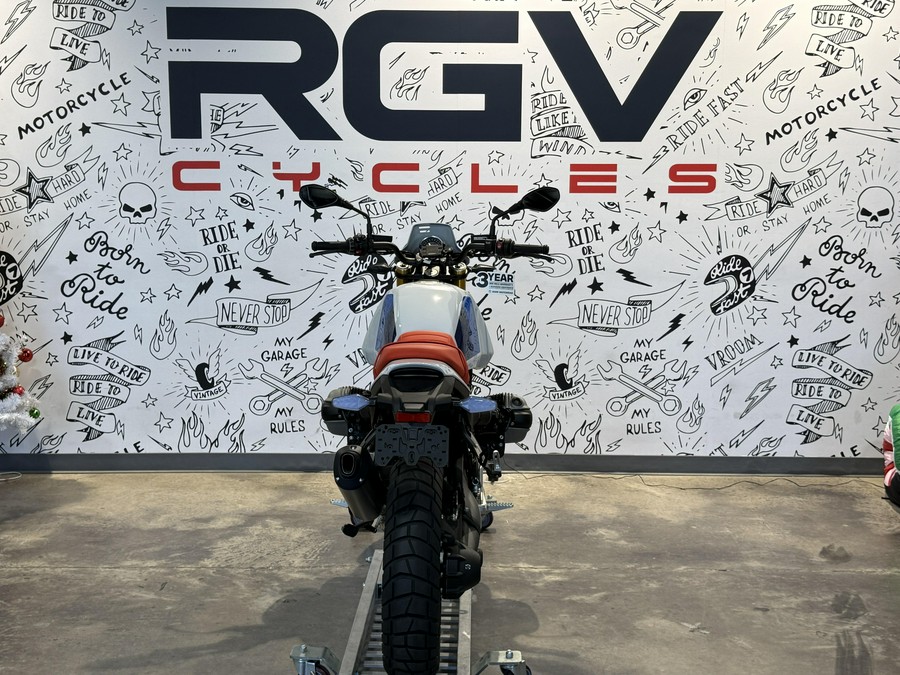 2026 BMW R 12GS