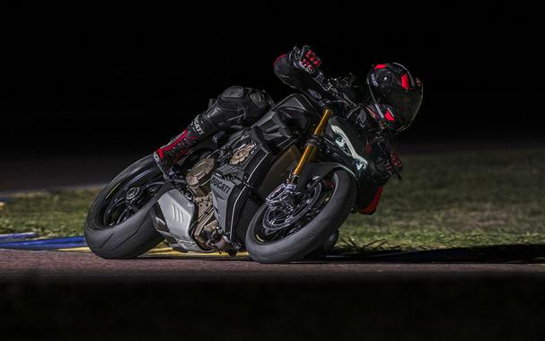 2024 Ducati Streetfighter V4 S