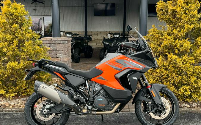 2022 KTM 1290 Super Adventure S