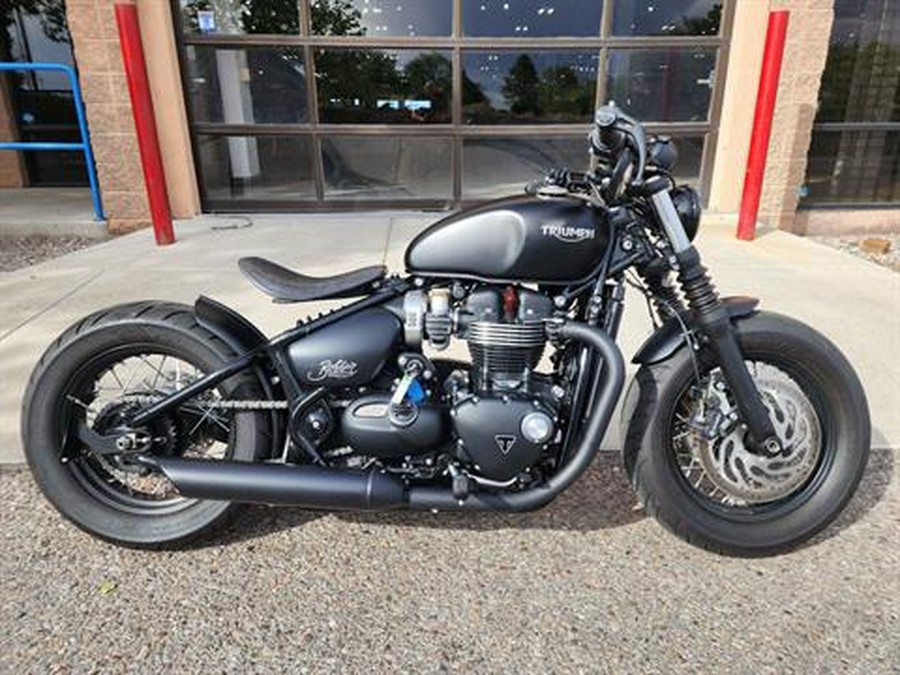 2019 Triumph Bonneville Bobber Black