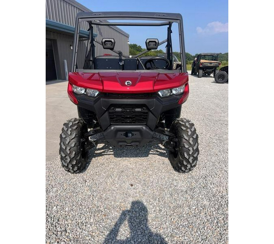 2024 Can-Am® Defender DPS HD10 Fiery Red