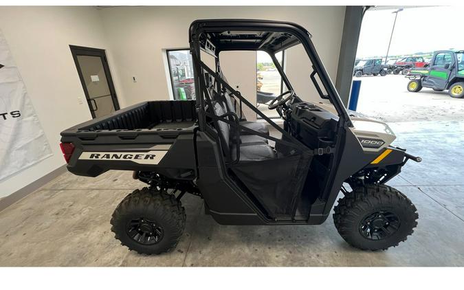 2025 Polaris Industries Ranger 1000 Premium