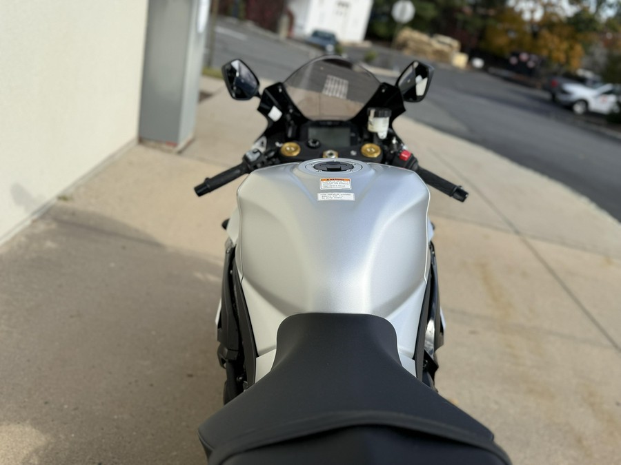 2025 Suzuki GSXR1000