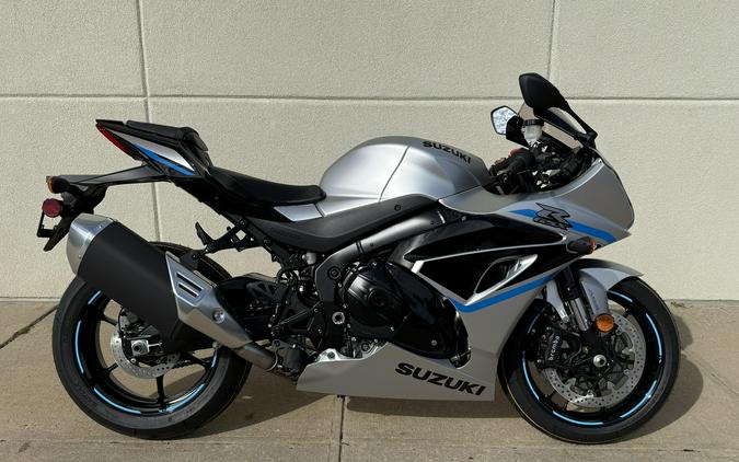 2025 Suzuki GSXR1000