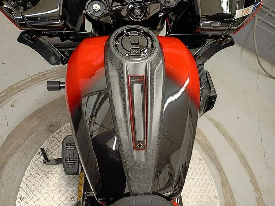 2026 Harley-Davidson® FLTRXSTSE - CVO™ Road Glide® ST