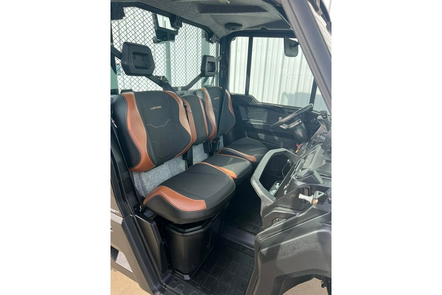 2024 Can-Am Defender Limited HD10 Tan & Black