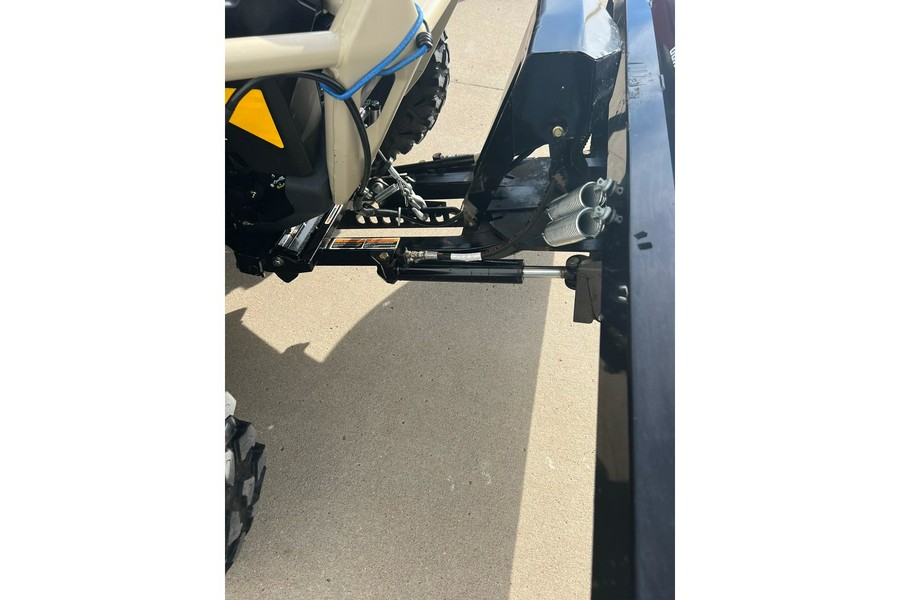 2024 Can-Am Defender Limited HD10 Tan & Black