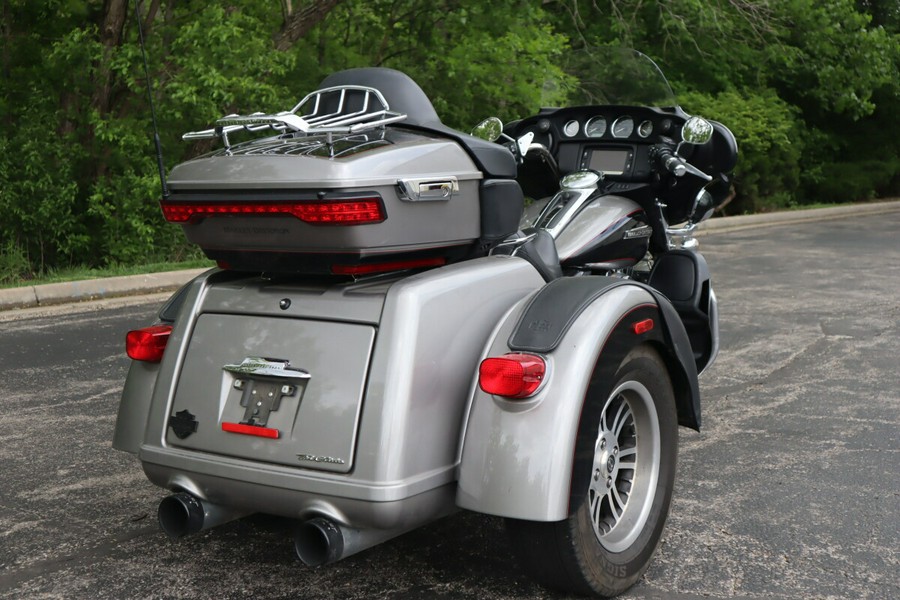 2016 Harley-Davidson Tri Glide Ultra FLHTCUTG