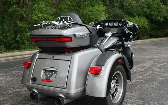 2016 Harley-Davidson Tri Glide Ultra FLHTCUTG